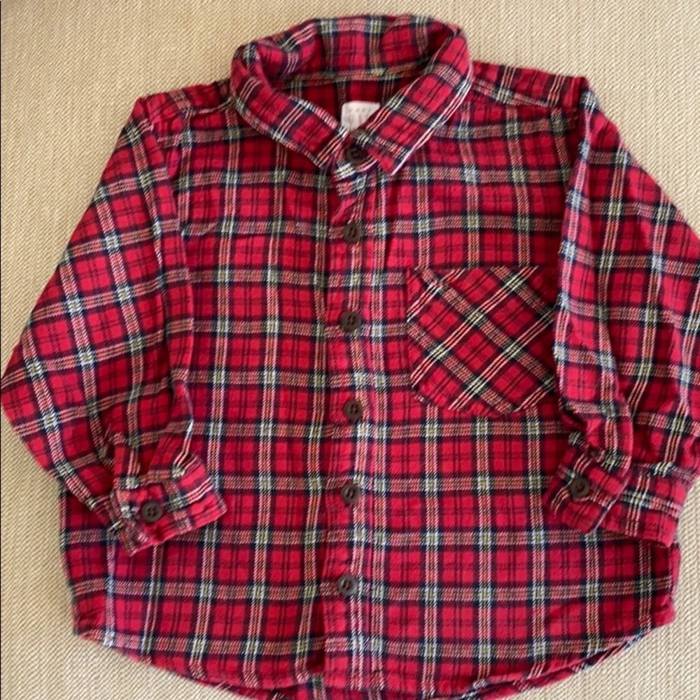 Baby Gap red flannel shirt. Size 24-30 months.